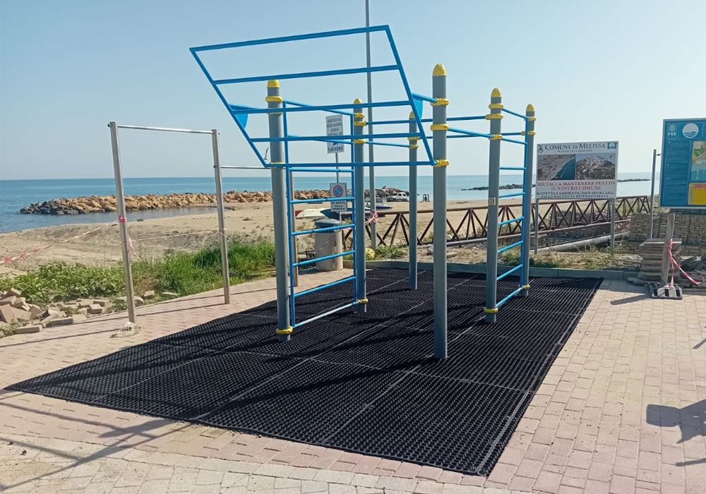 Hollow Mats Manufacturers, Suppliers & Exporters